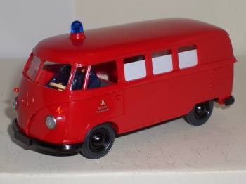 VW Kombi Feuerwehr Krankenwagen - Wiking 1:40